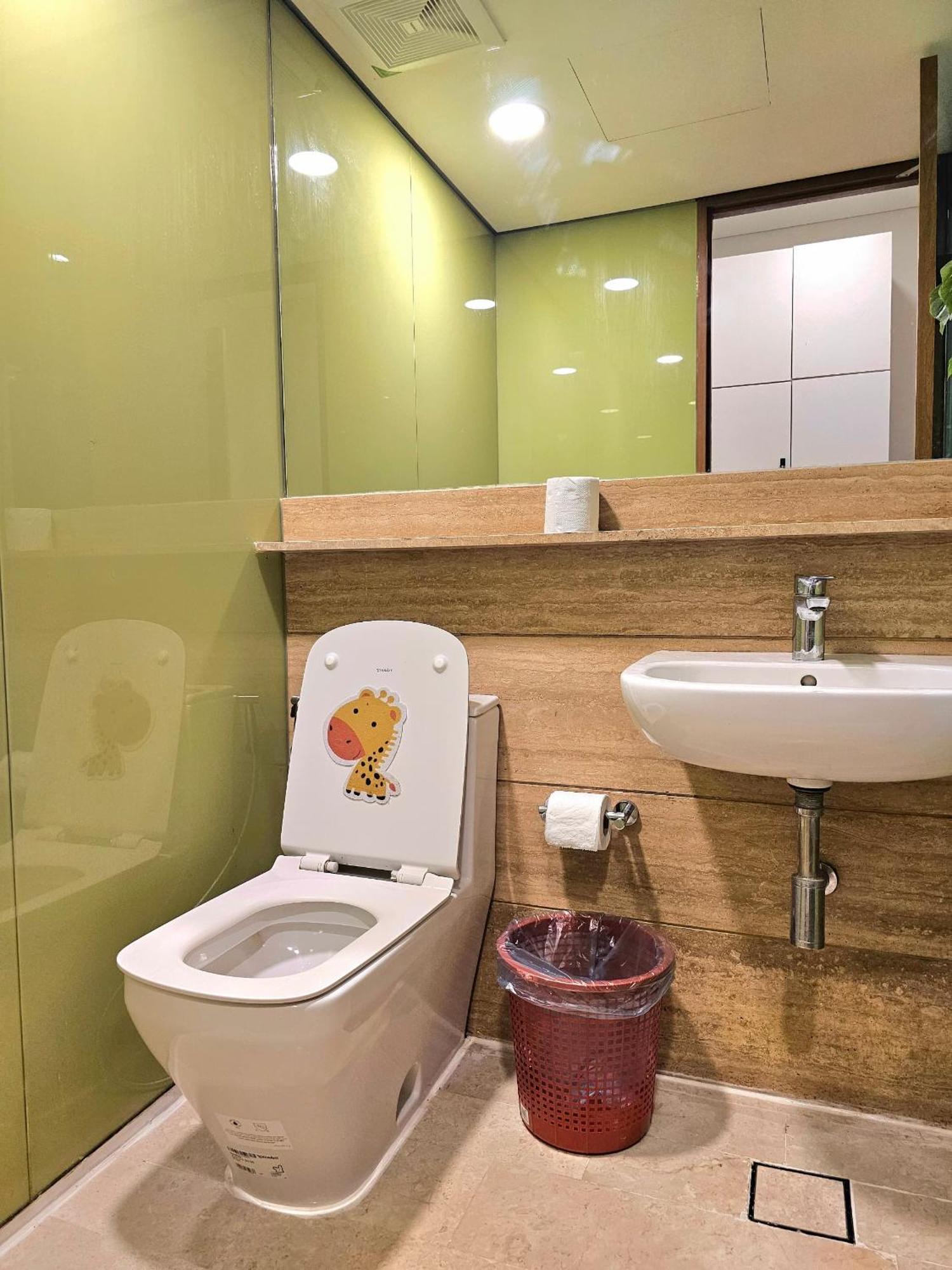 De Apartment Sky At Klcc クアラルンプール エクステリア 写真