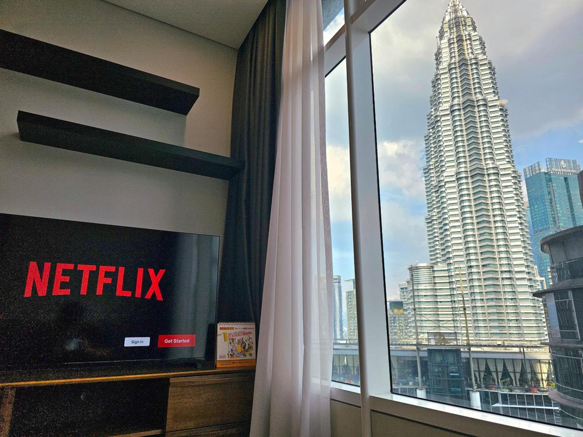 De Apartment Sky At Klcc クアラルンプール エクステリア 写真