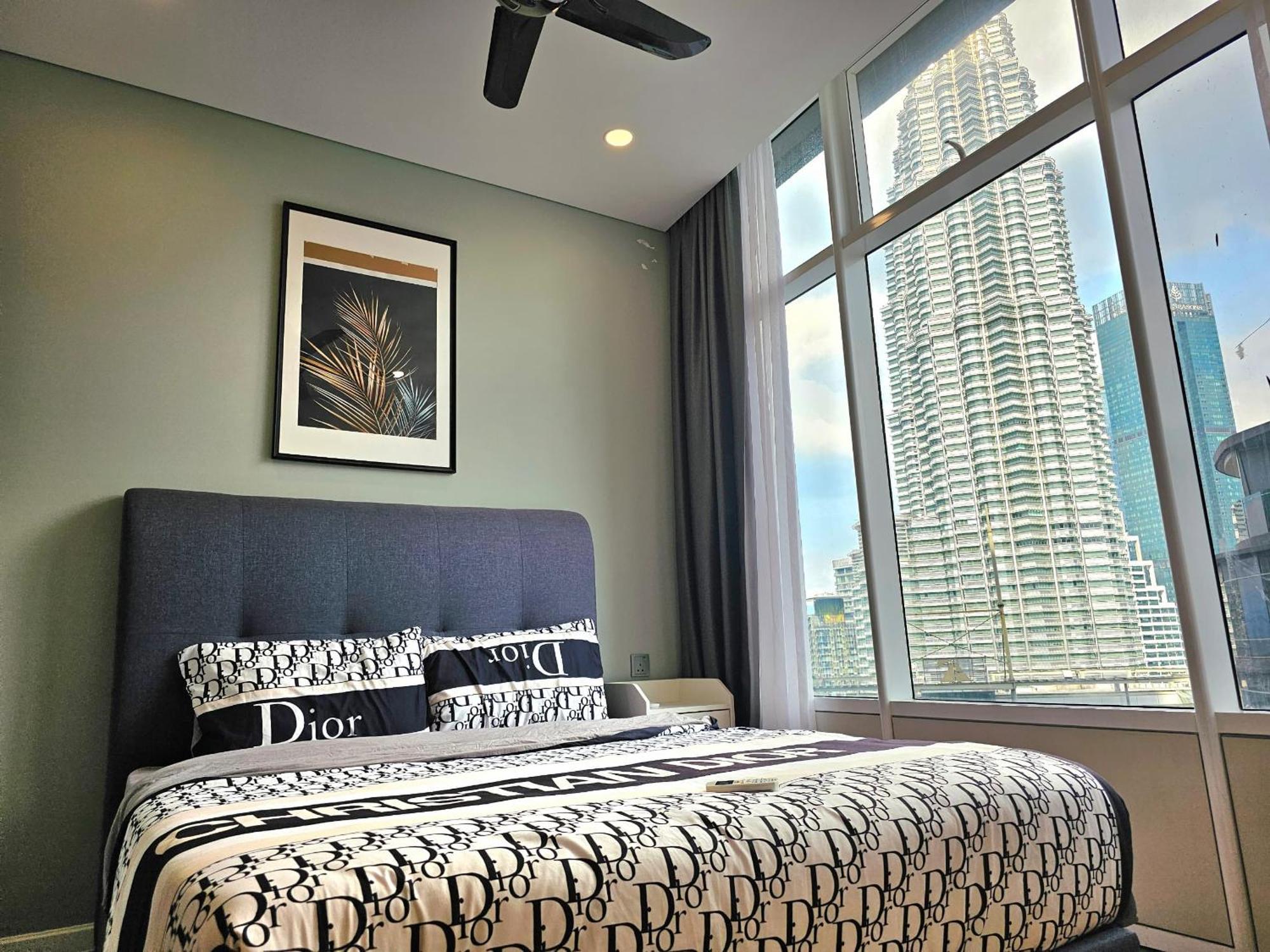 De Apartment Sky At Klcc クアラルンプール エクステリア 写真